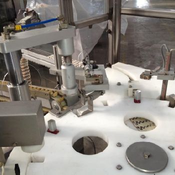 MARCHESINI Mod. ML 640 - CAPPING MACHINE