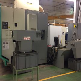 Deckel Maho DMU 60 P Centro de mecanizado - 5 ejes