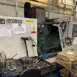 Cincinnati Arrow 1000 Machining center - vertical