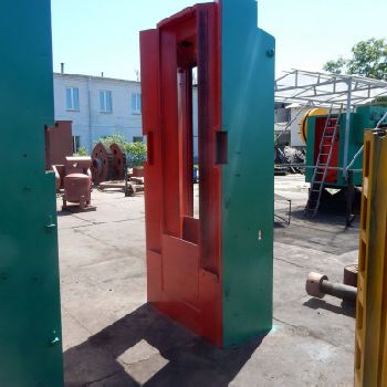 Eccentric press Cowlishaw Walker S1-600-48-12 600 ton