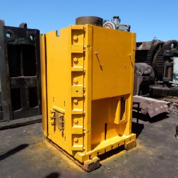 Eccentric press Cowlishaw Walker S1-600-48-12 600 ton