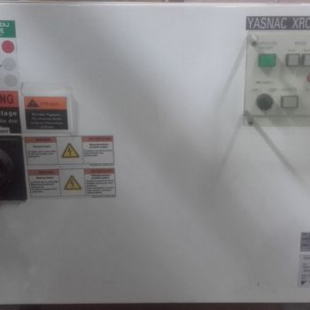 Motoman Yaskawa YR-CSP50 Industrial robot