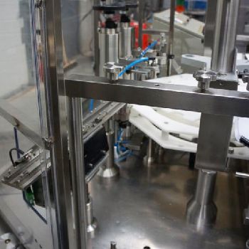 Omas ML16 Filler / Capping machine