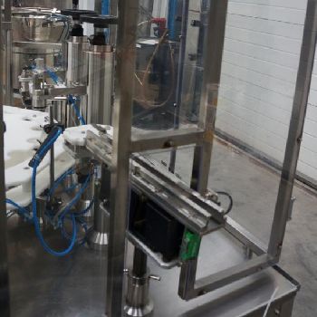 Omas ML16 Filler / Capping machine