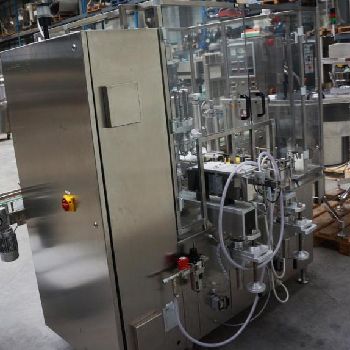 Omas ML16 Filler / Capping machine