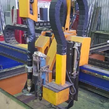 Eckert Topaz 2000 Cutting machine - Plasma / gas