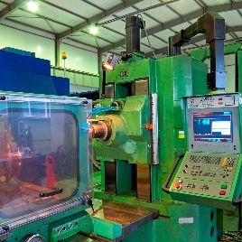 Dixi 220 CNC 4400 Table type boring machine CNC