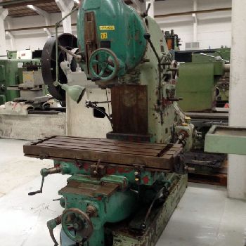 Köpings VF20 universal milling machine
