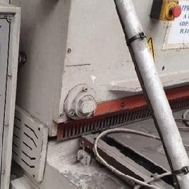 Ermak GMR 3100/4 hydraulic shear