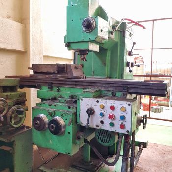 HMT FN2V Milling Machine - 1520 × 310 mm