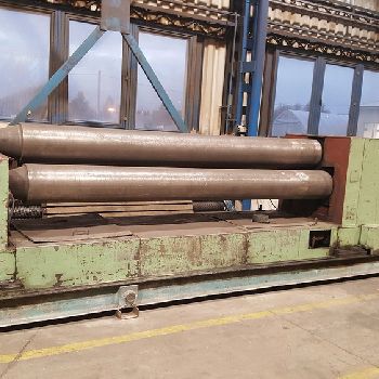 Strojarne Piesok XZMP 3150/6,3C Plate rolling machine