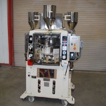 Manesty Layerpress 39 Rotary tablet press