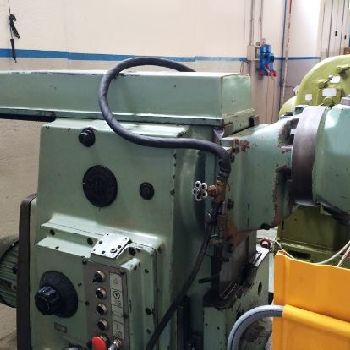 STANKOIMPORT 6T82-1 universal milling machine