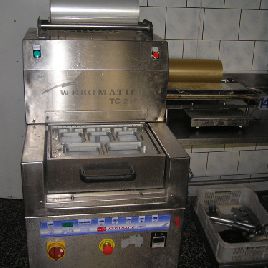 Webomatic TC 2100 Tray sealer