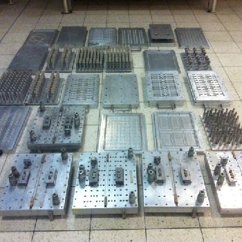 AASTED Midi C-425 Chocolate moulding line