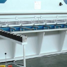 Cizalla hidráulica IMAL 3050 x 12 mm usada