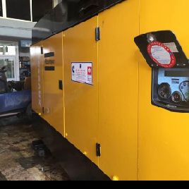 Atlas Copco XRVS 476 Kompresszor kerekeken