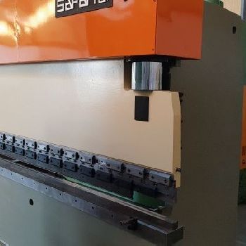 Safan 110/3100 Press brake