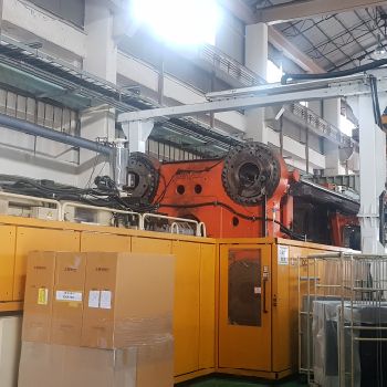 Husky QTI 3150 RS170/145 Injection moulding machine