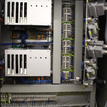 Multivac MR425 side and top labeller