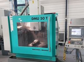 Centre d'usinage vertical DECKEL DMG DMU 50 T