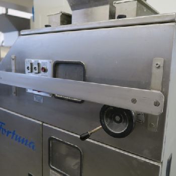 Edmund schroeder Fortuna km Dough divider