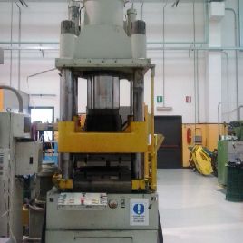 Used Press for rubber TCS 250/300Ton