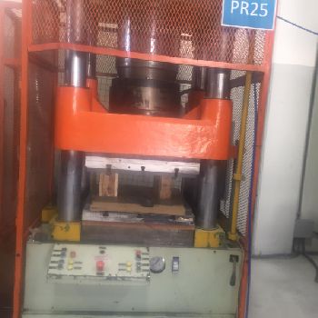 Used Press for rubber TCS 250/300Ton