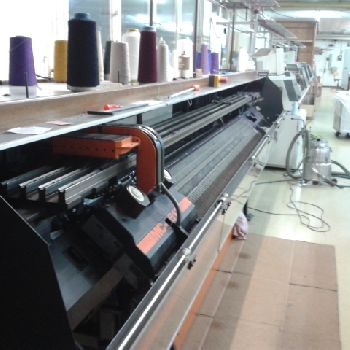 Universal MC 643 / 613 gg 8 Flat knitting machine
