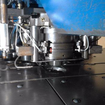 PULLMAX 6C Punching machine / nibbling machine with CNC