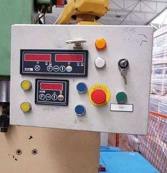 Simeron 100 / 4100 Press brake