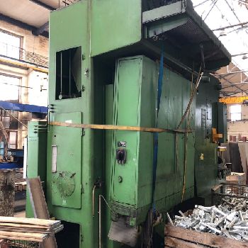 Dieffenbacher DT II 100/40 metal press
