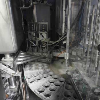 Cup filling and sealing machine Waldner DOSOMAT 10.8