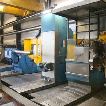 Giana GGTRONIC 3000 TRIPLE X 1350 x 12000 cnc lathe