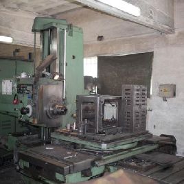 TOS WH 10 NC Table type boring machine
