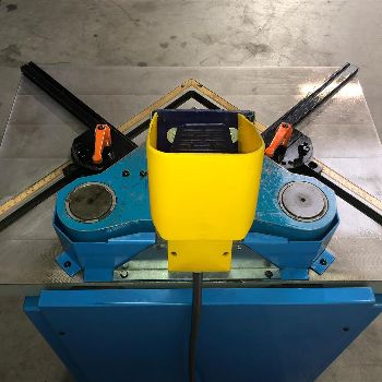 Euromac 200 / 4 Notching machine