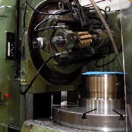 WMW ZFWZ 1250 Cnc gear hobbing machine