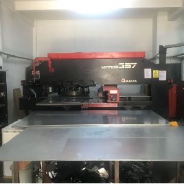 Amada Vipros 357 Punching machine / nibbling machine with CNC