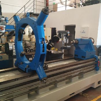 Geminis GE-1000-S heavy duty lathe