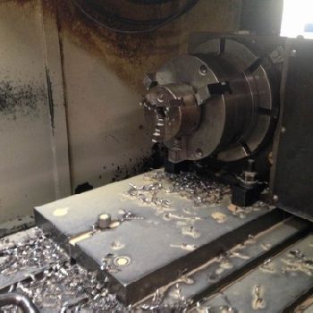 Richmond VMC 1020L Machining center - vertical