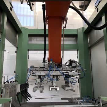 Manzini-Comaco Mod. Comaco RVC 18/5- AV/6 Filling machine - Various equipment