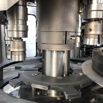 Manzini-Comaco Mod. Comaco RVC 18/5- AV/6 Filling machine - Various equipment