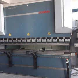 Durma AD-R 30100 Press brake cnc/nc