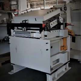 Redresseuse Dimeco 1676 / FMCU1