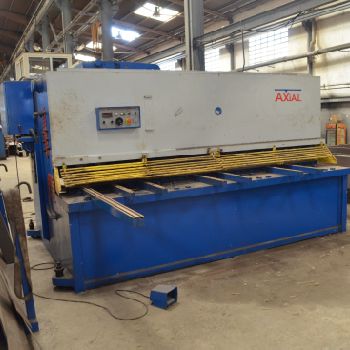 Axial CP-2030 hydraulic shear