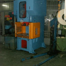 Tezpa-Akbaşlar HAP-125 Excentrieke pers