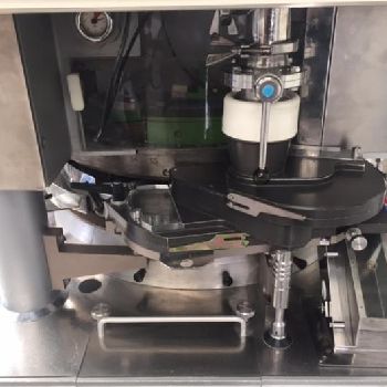 Manesty Rotapress Diamond mk 5 Rotary tablet press