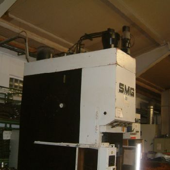 SMG CSZ 100-1000/600 metal press