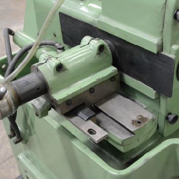 Estarta CL-75 Cylindrical centreless grinding machine