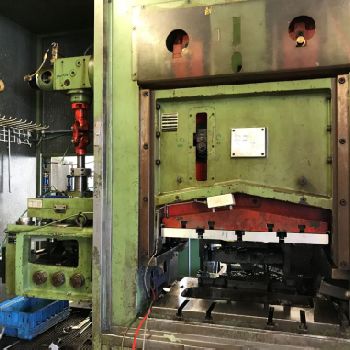 Kaiser V 63 W / 860 metal press